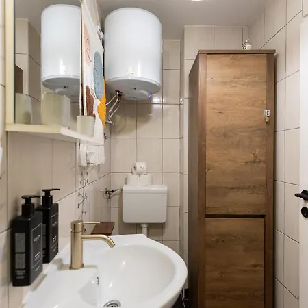 Susur - By Hoxilis 아파트
